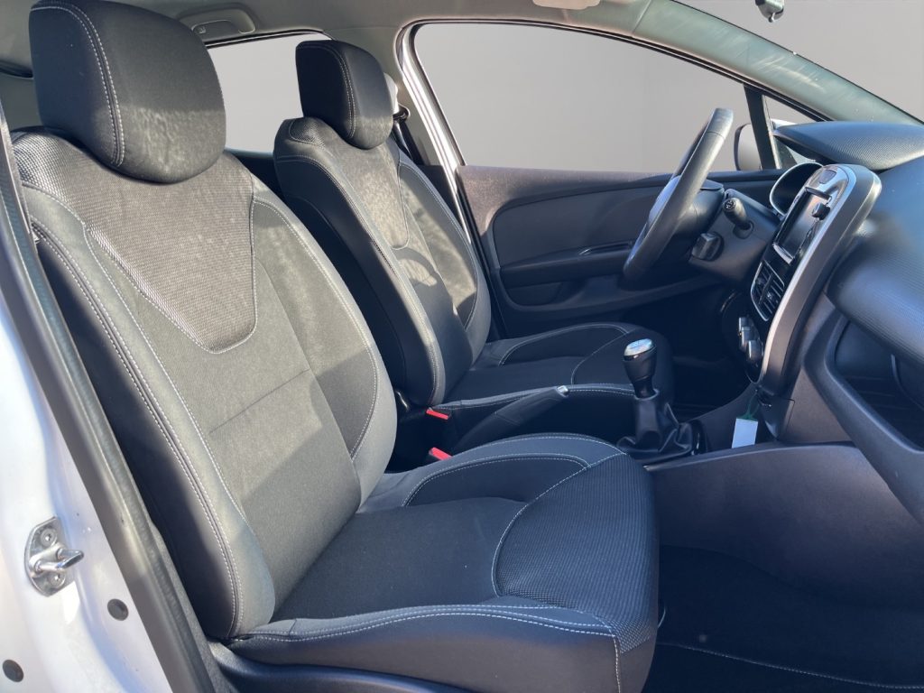 RENAULT Clio 1.5DCI 75 CV - 9