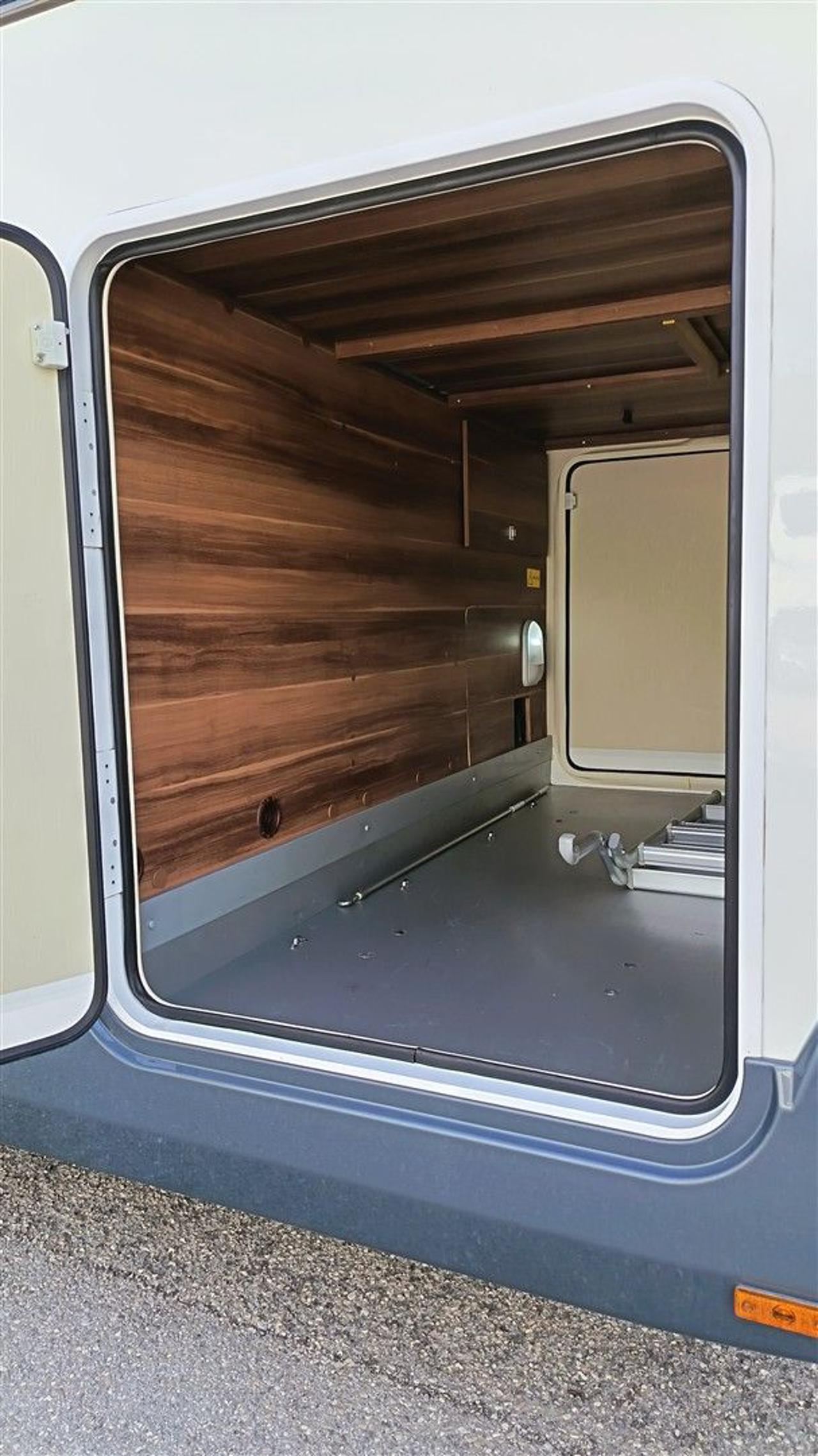 T-LINE 285 M MAGNIFICO