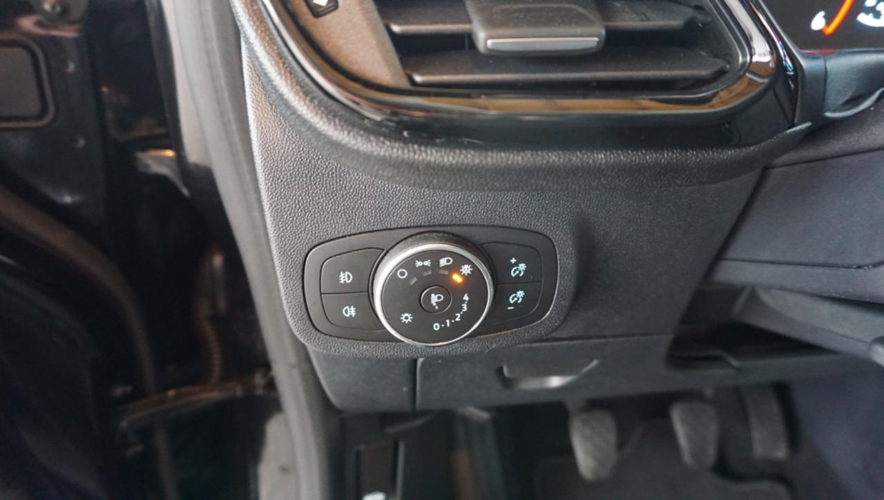 FORD Fiesta 1.5 TDCi 85 CV 3 porte Van Trend - 16