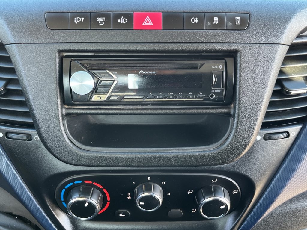 IVECO Daily 3.0 CNG cassone fisso - 13