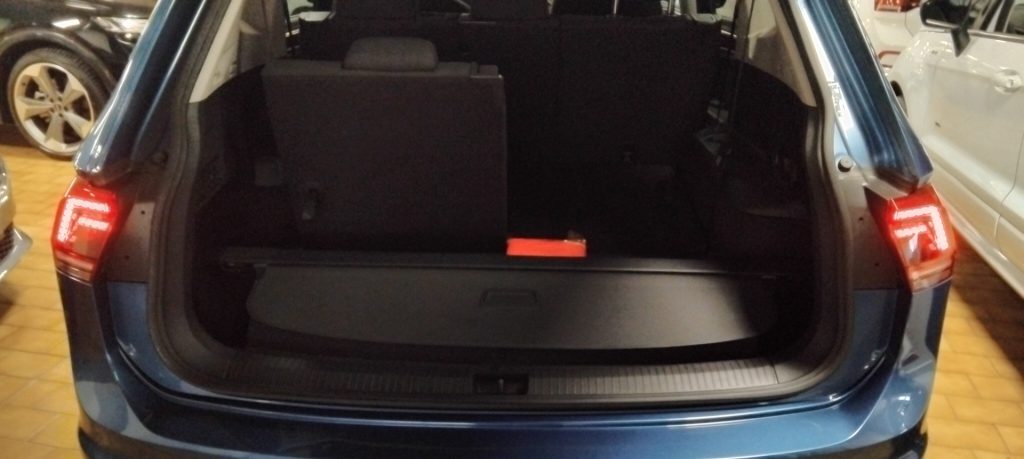 VOLKSWAGEN Tiguan Allspace 2.0 TDI DSG Advanced 7 posti TETTO VIDEO - 5