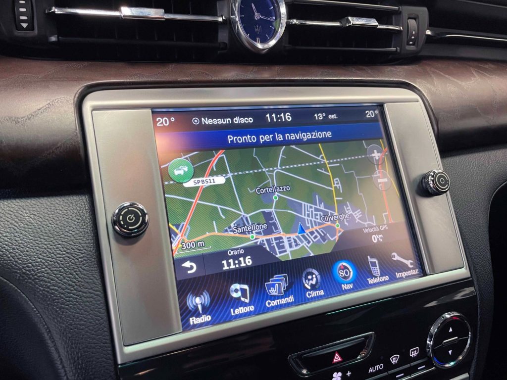 MASERATI Quattroporte 3.0 V6 DS 275CV AUTO - 25