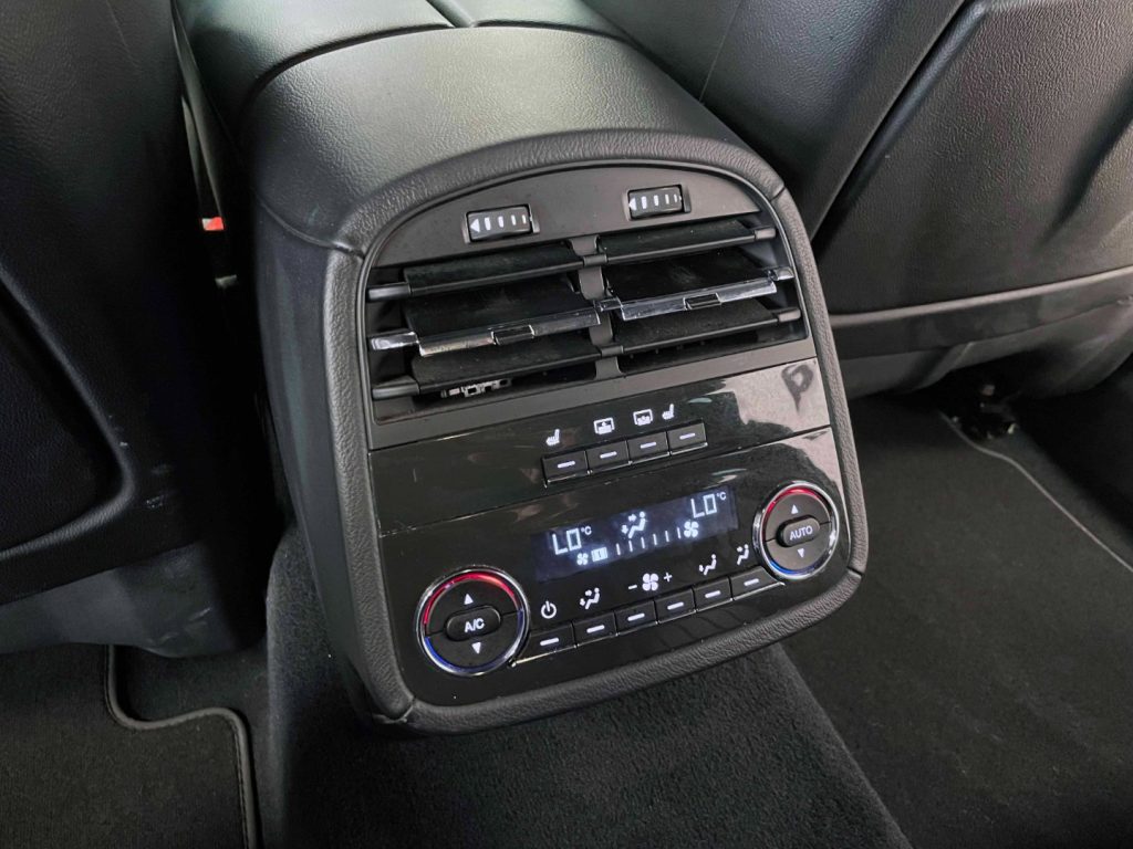 MASERATI Quattroporte 3.0 V6 DS 275CV AUTO - 58