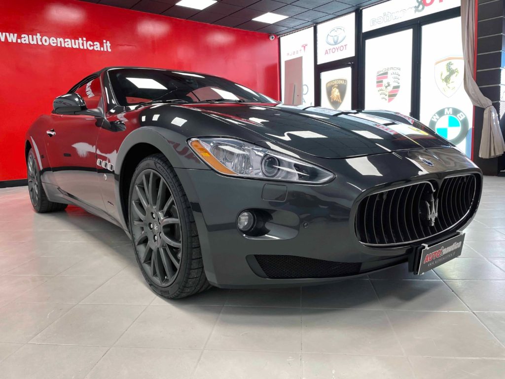 MASERATI GranCabrio 4.7 V8 AUTO - 37