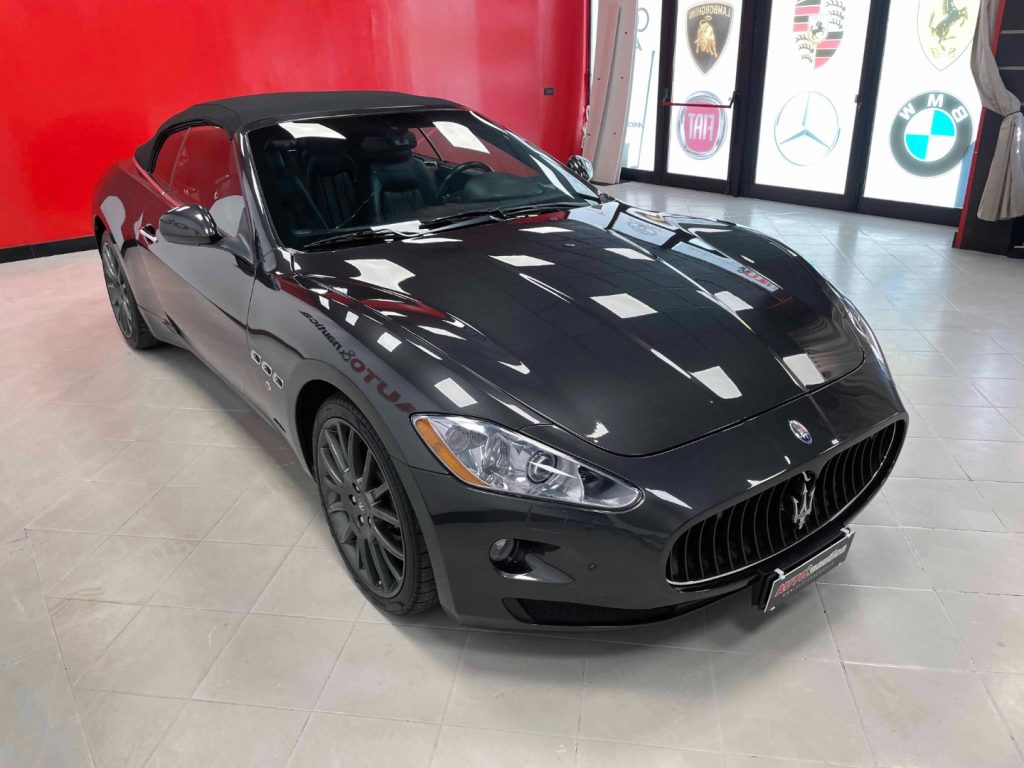 MASERATI GranCabrio 4.7 V8 AUTO - 38