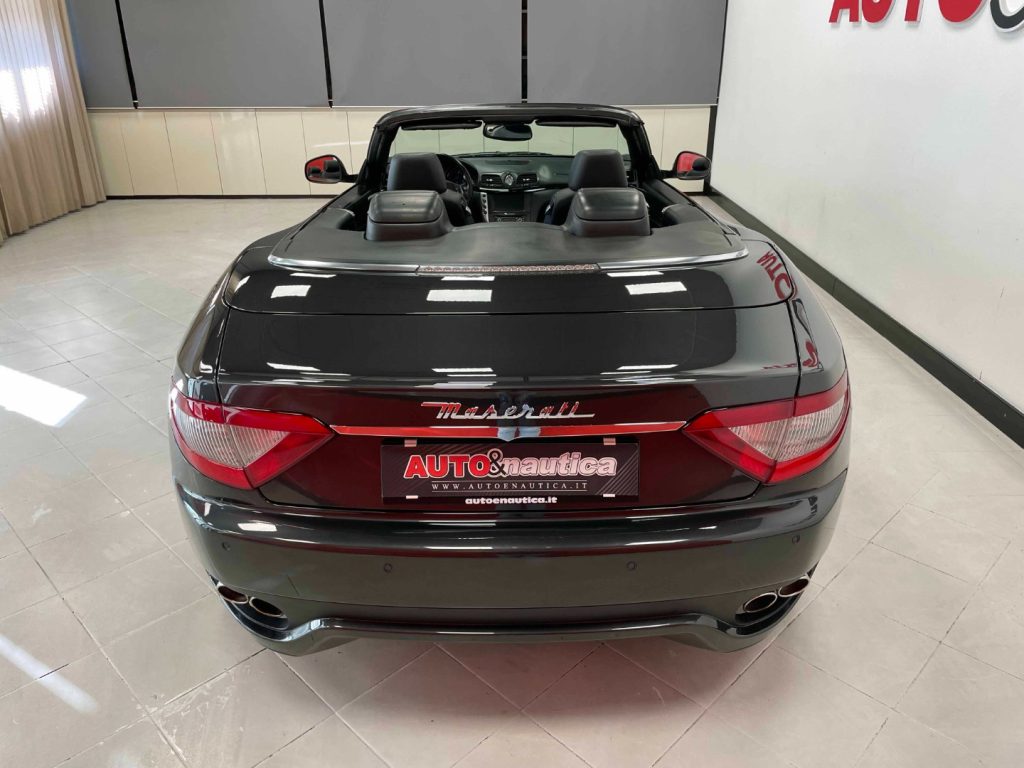 MASERATI GranCabrio 4.7 V8 AUTO - 54