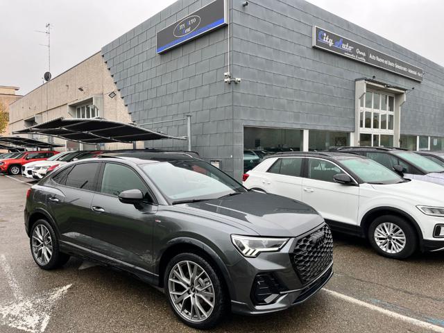 AUDI Q3 Grigio scuro metallizzato
