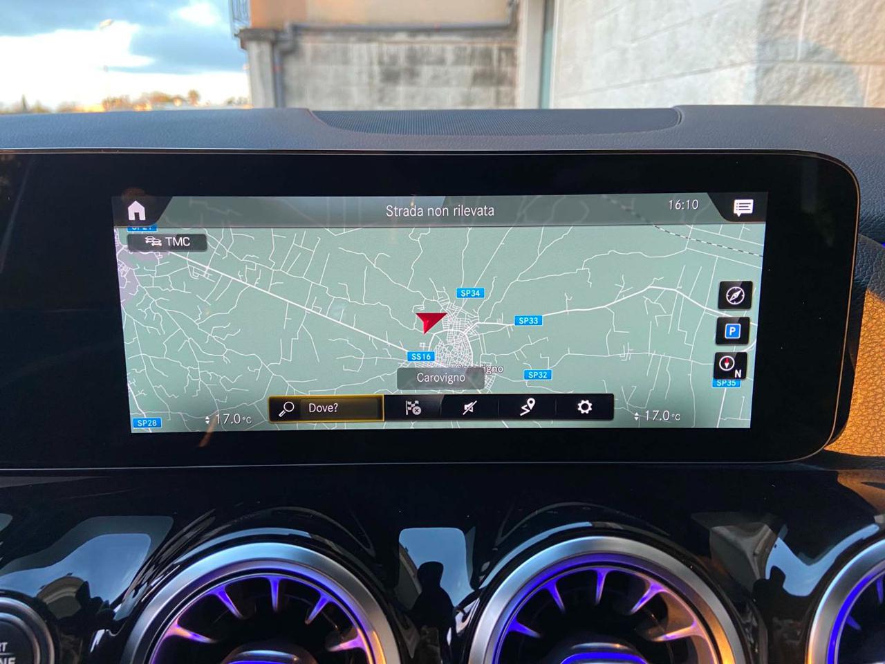 MERCEDES-BENZ GLA 200 d Automatic Sport Plus PACK NIGHT - 32