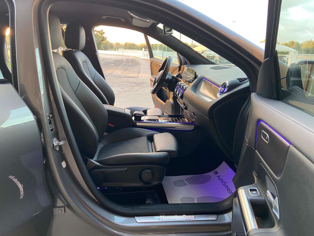 MERCEDES-BENZ GLA 200 d Automatic Sport Plus PACK NIGHT - 9