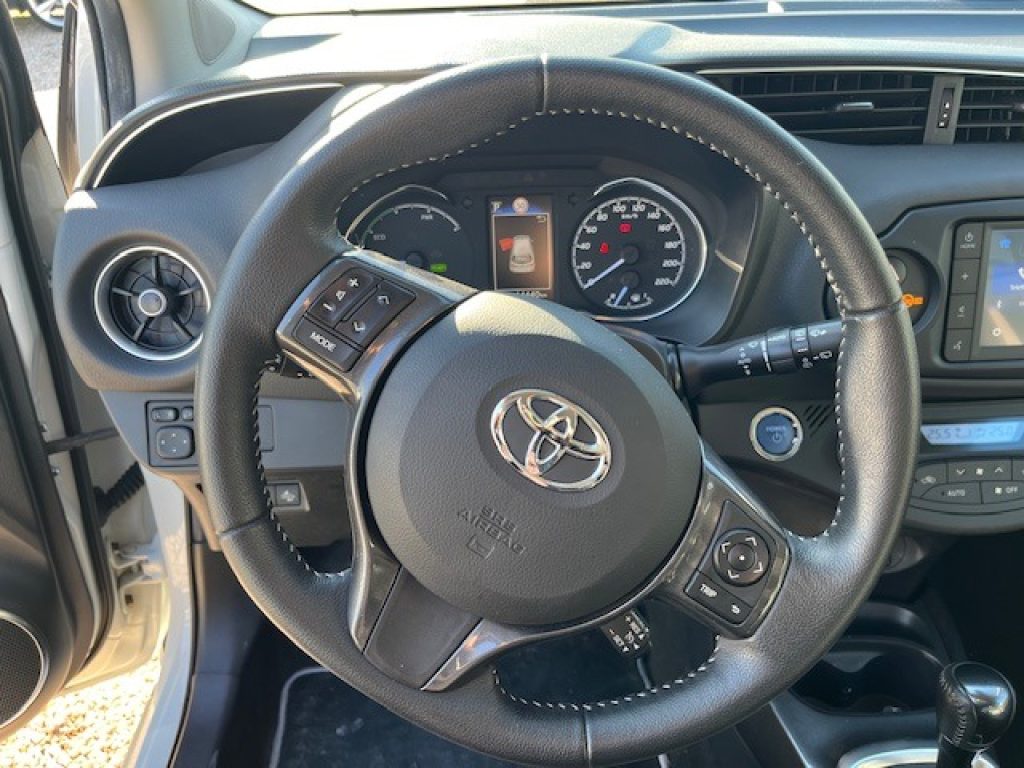 TOYOTA Yaris 1.5 Hybrid 5 porte Y20 - 10