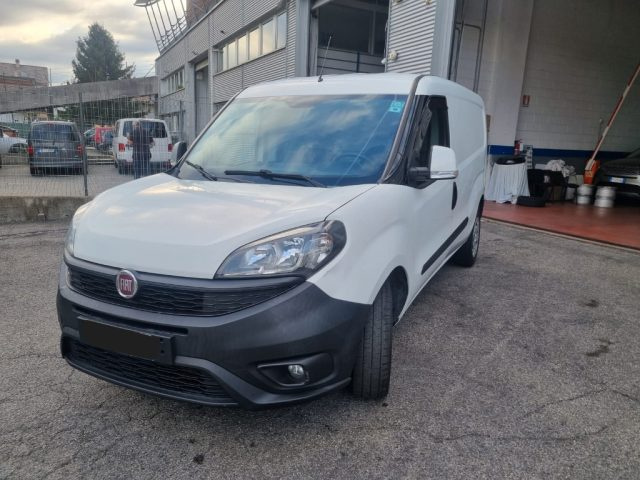 FIAT Doblo Bianco pastello