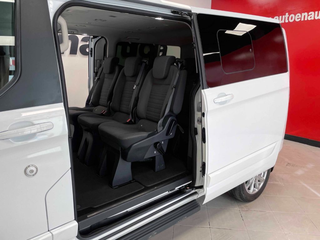 FORD Tourneo Custom 2.0 ECOBLUE 185CV PC TITANIUM - IVA DEDUCIBILE - 25