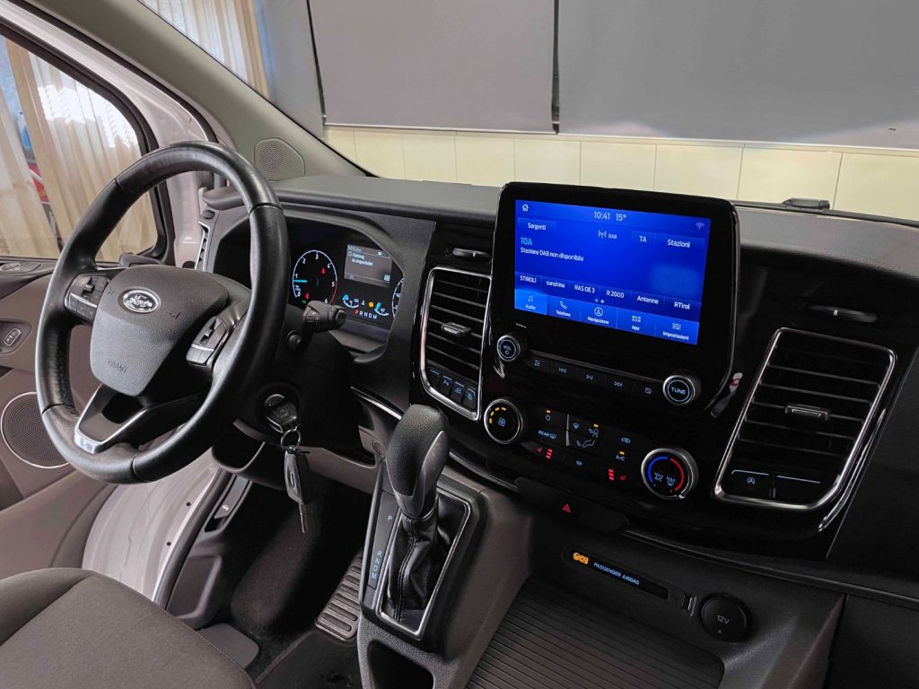 FORD Tourneo Custom 2.0 ECOBLUE 185CV PC TITANIUM - IVA DEDUCIBILE - 54