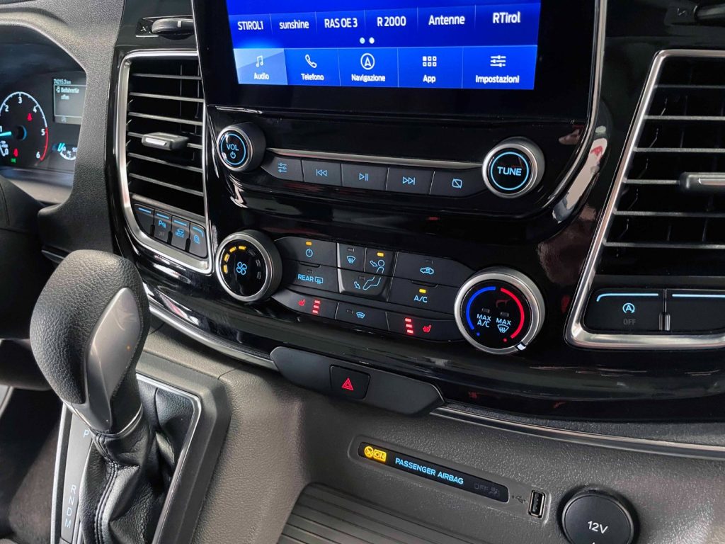 FORD Tourneo Custom 2.0 ECOBLUE 185CV PC TITANIUM - IVA DEDUCIBILE - 56