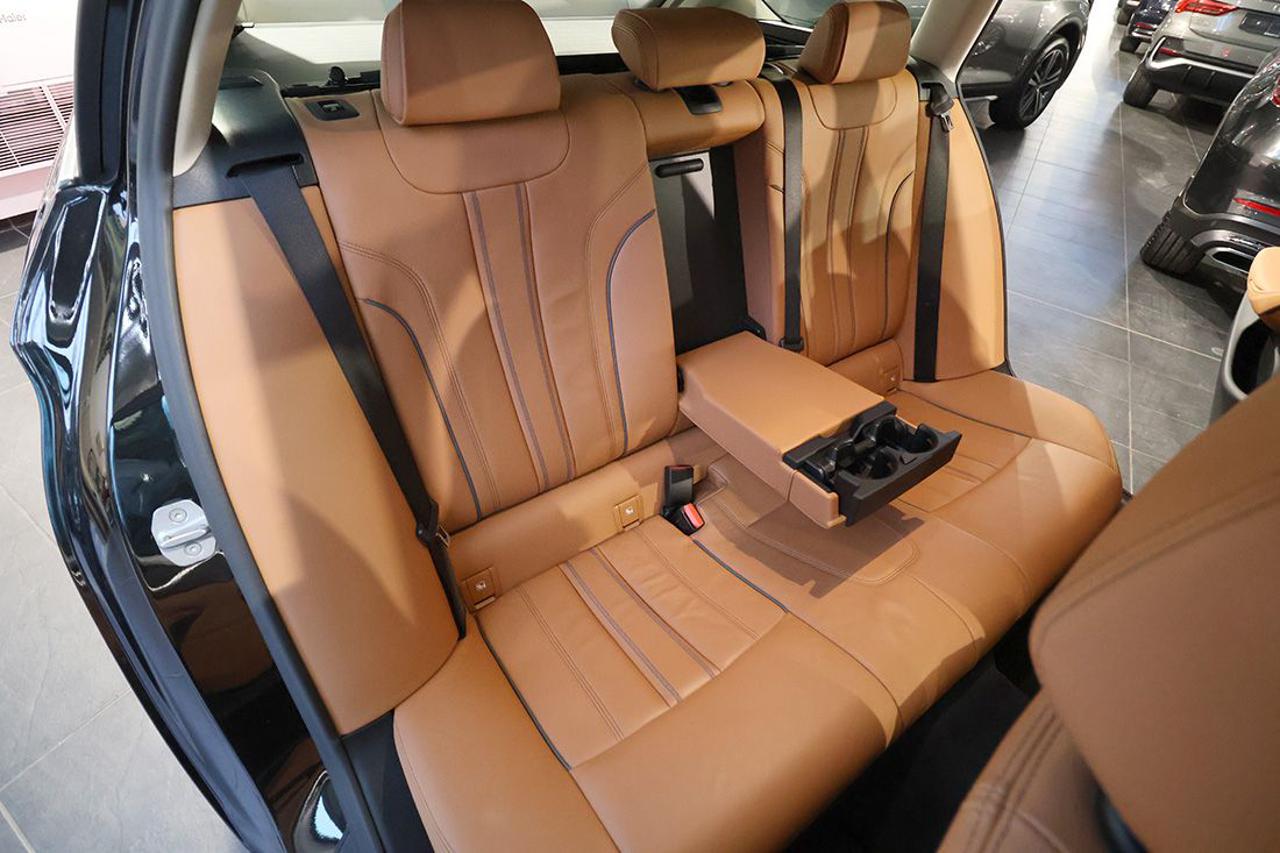 BMW 530 i 48V xDrive Touring Business - 20