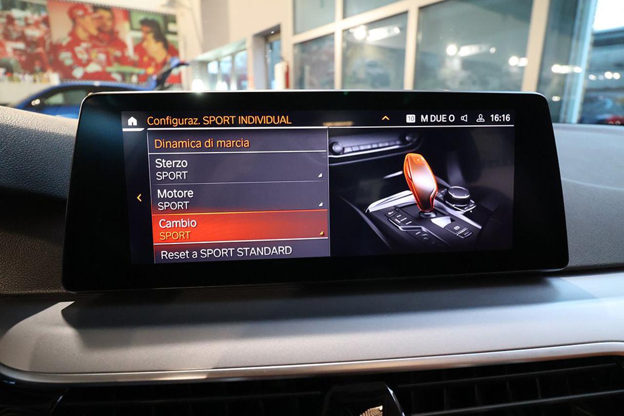 BMW 530 i 48V xDrive Touring Business - 25