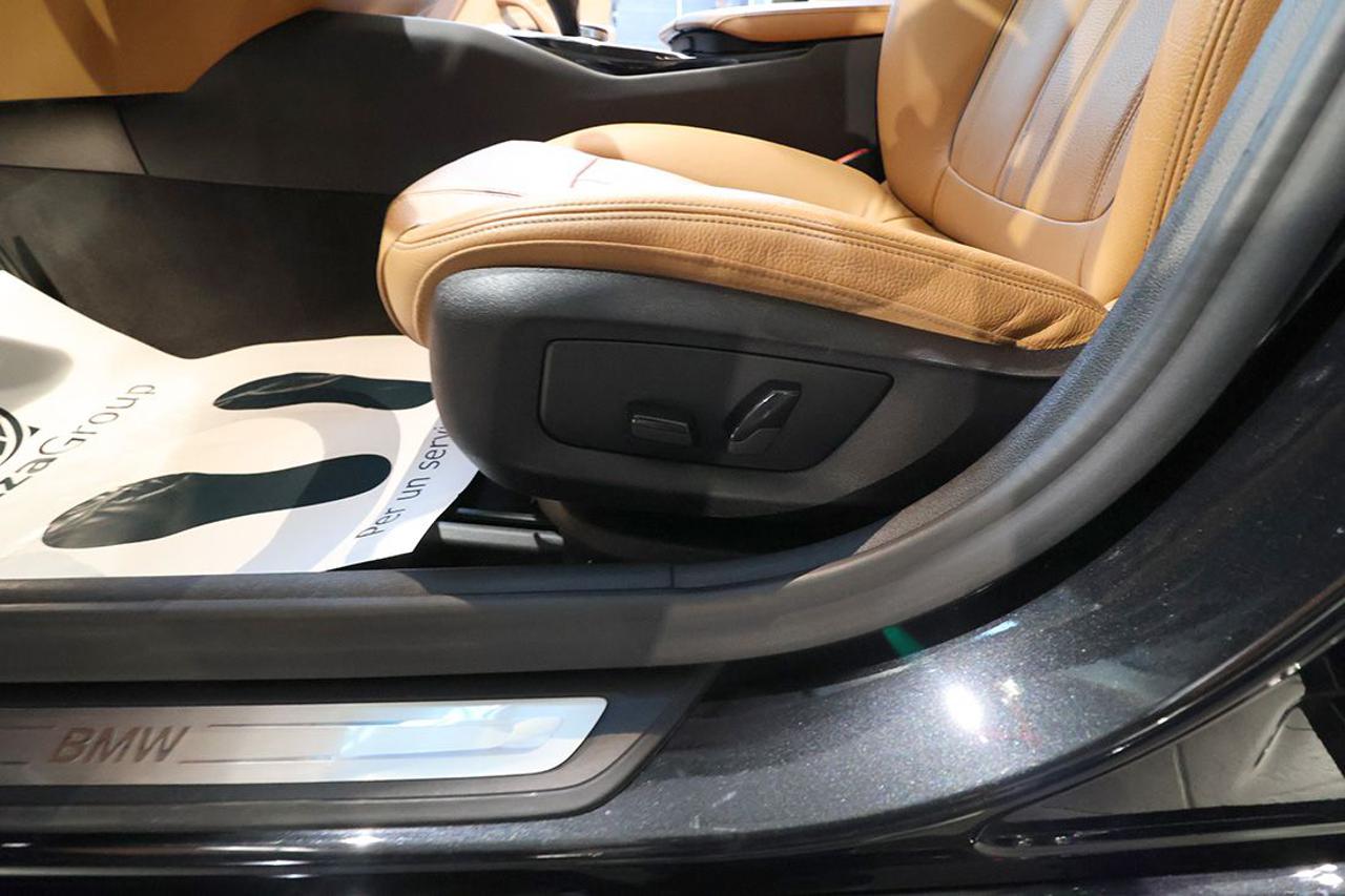 BMW 530 i 48V xDrive Touring Business - 36