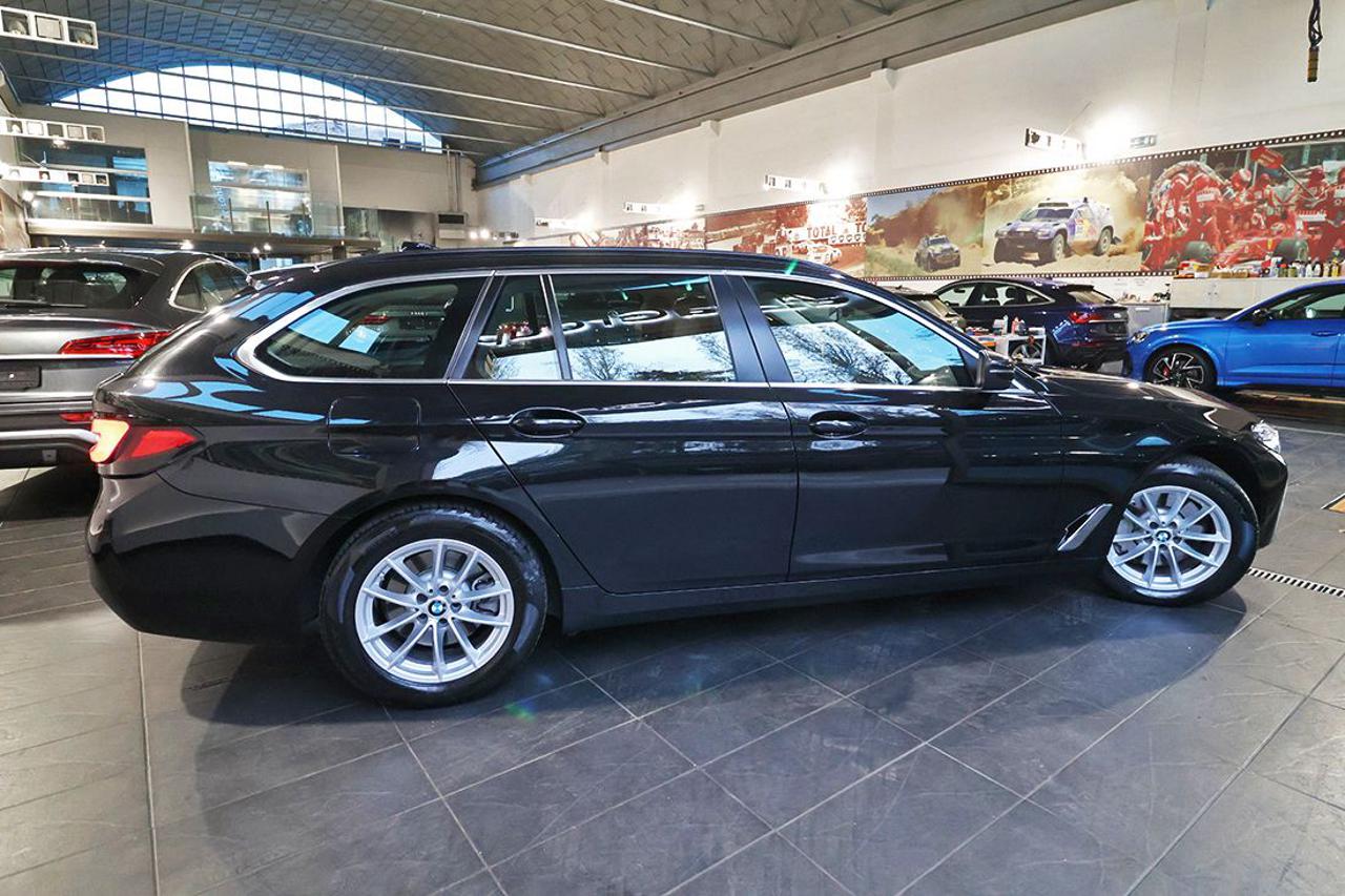 BMW 530 i 48V xDrive Touring Business - 10