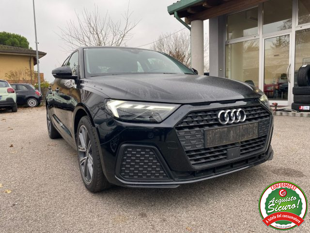 AUDI A1 Nero metallizzato
