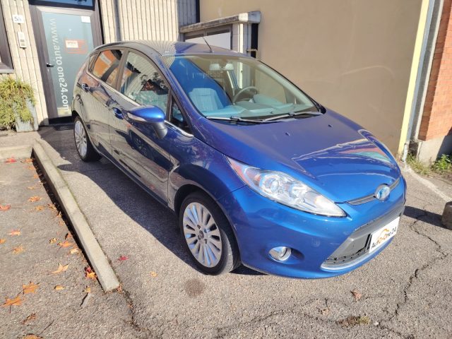 FORD Fiesta Blu Brillante metallizzato