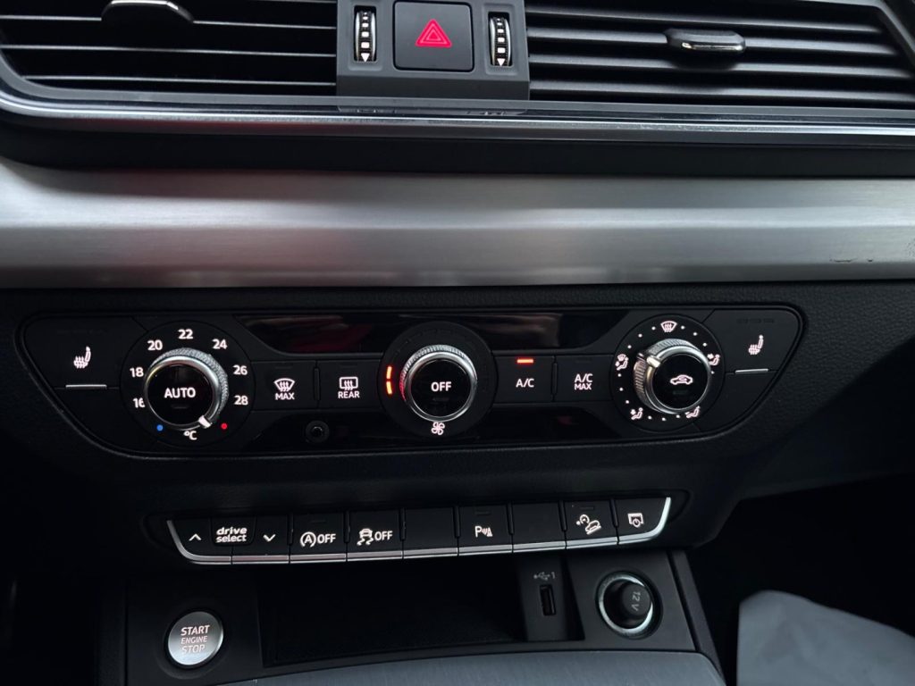 AUDI Q5 40 TDI 204 CV Quattro S-Line - 14