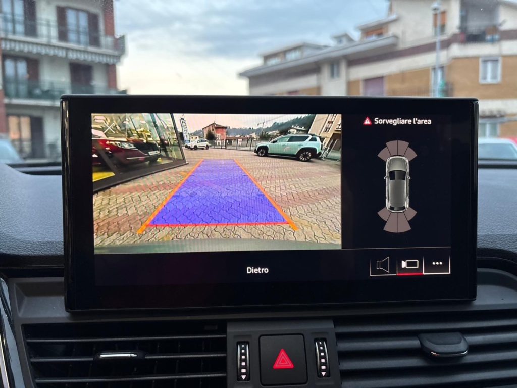 AUDI Q5 40 TDI 204 CV Quattro S-Line - 18