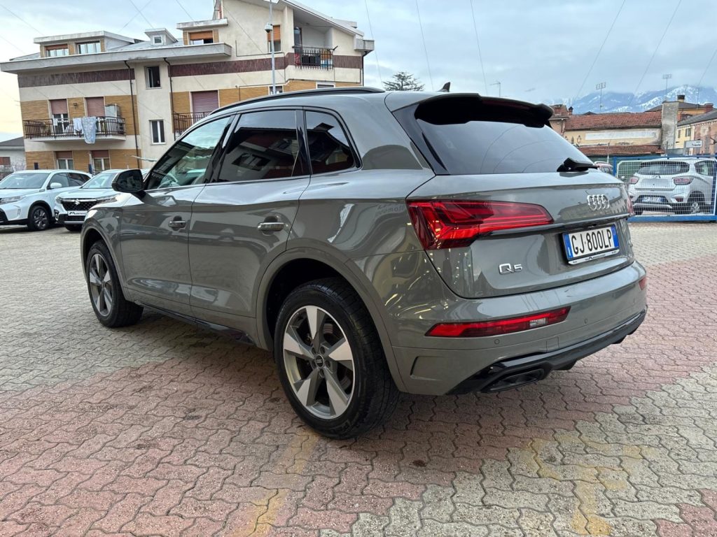 AUDI Q5 40 TDI 204 CV Quattro S-Line - 7
