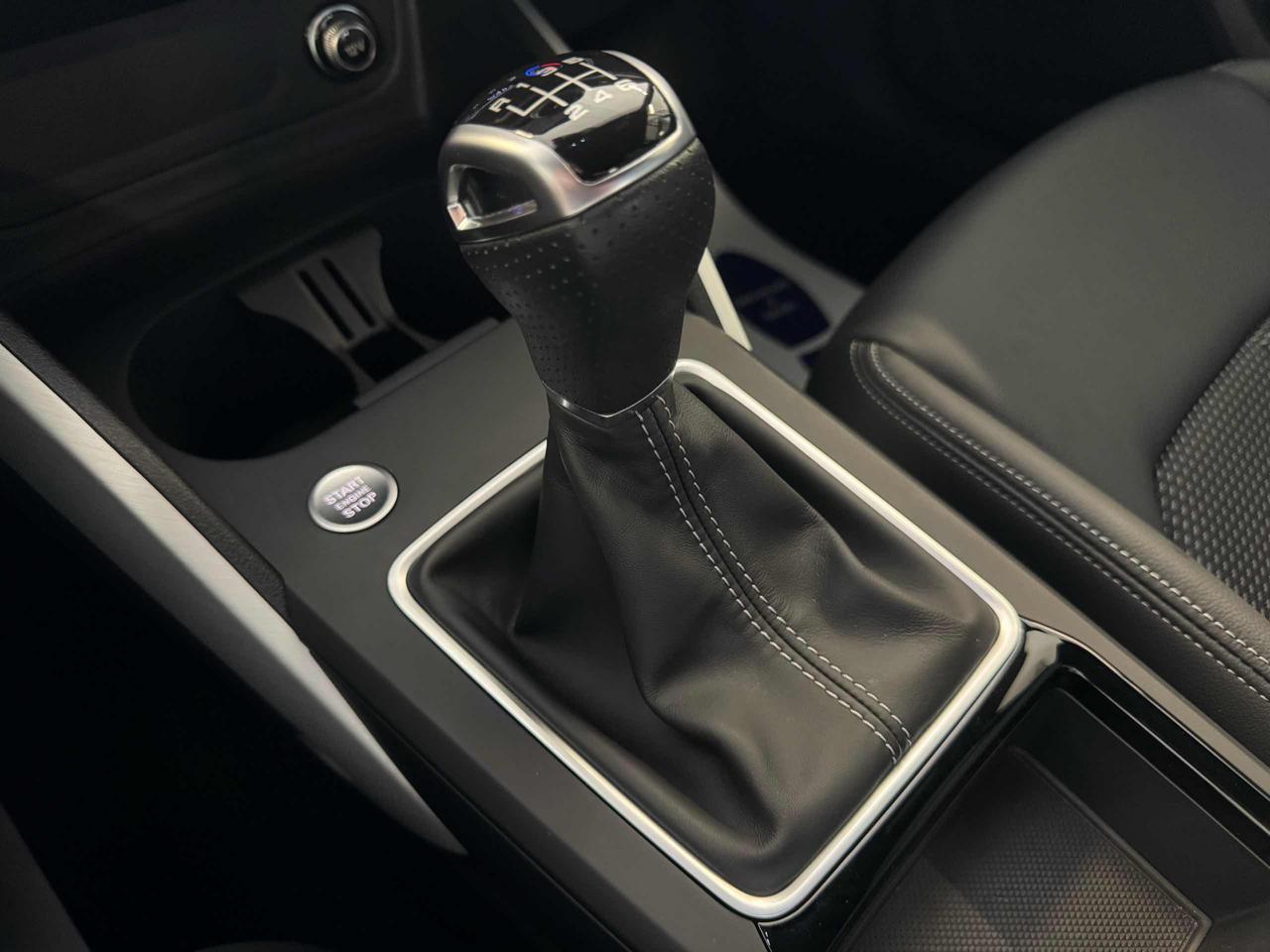 AUDI Q2 30 TFSI S line Interiors Cerchi 19 - 18