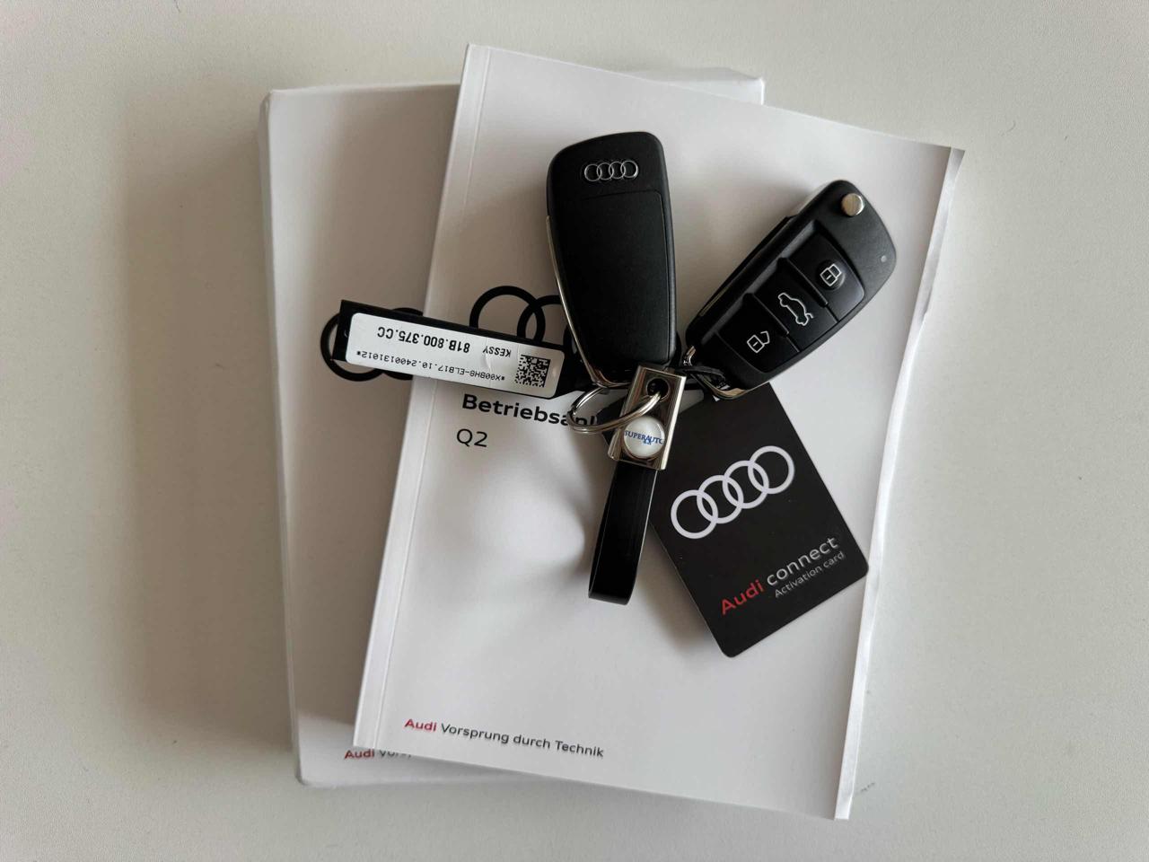 AUDI Q2 30 TFSI S line Interiors Cerchi 19 - 29