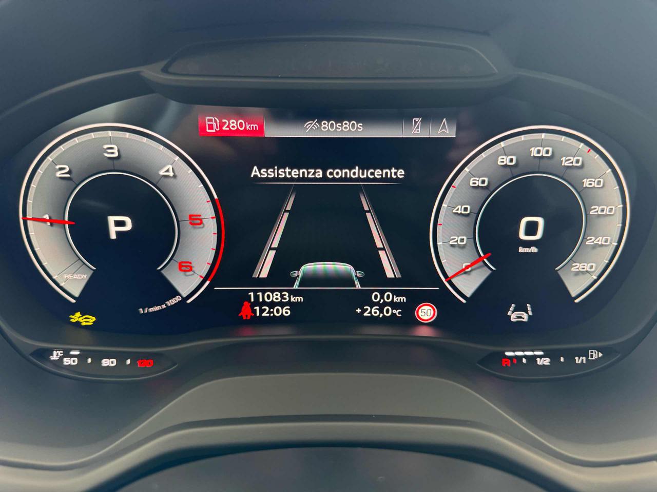 AUDI Q2 35 TDI S tronic Business Advanced - 7