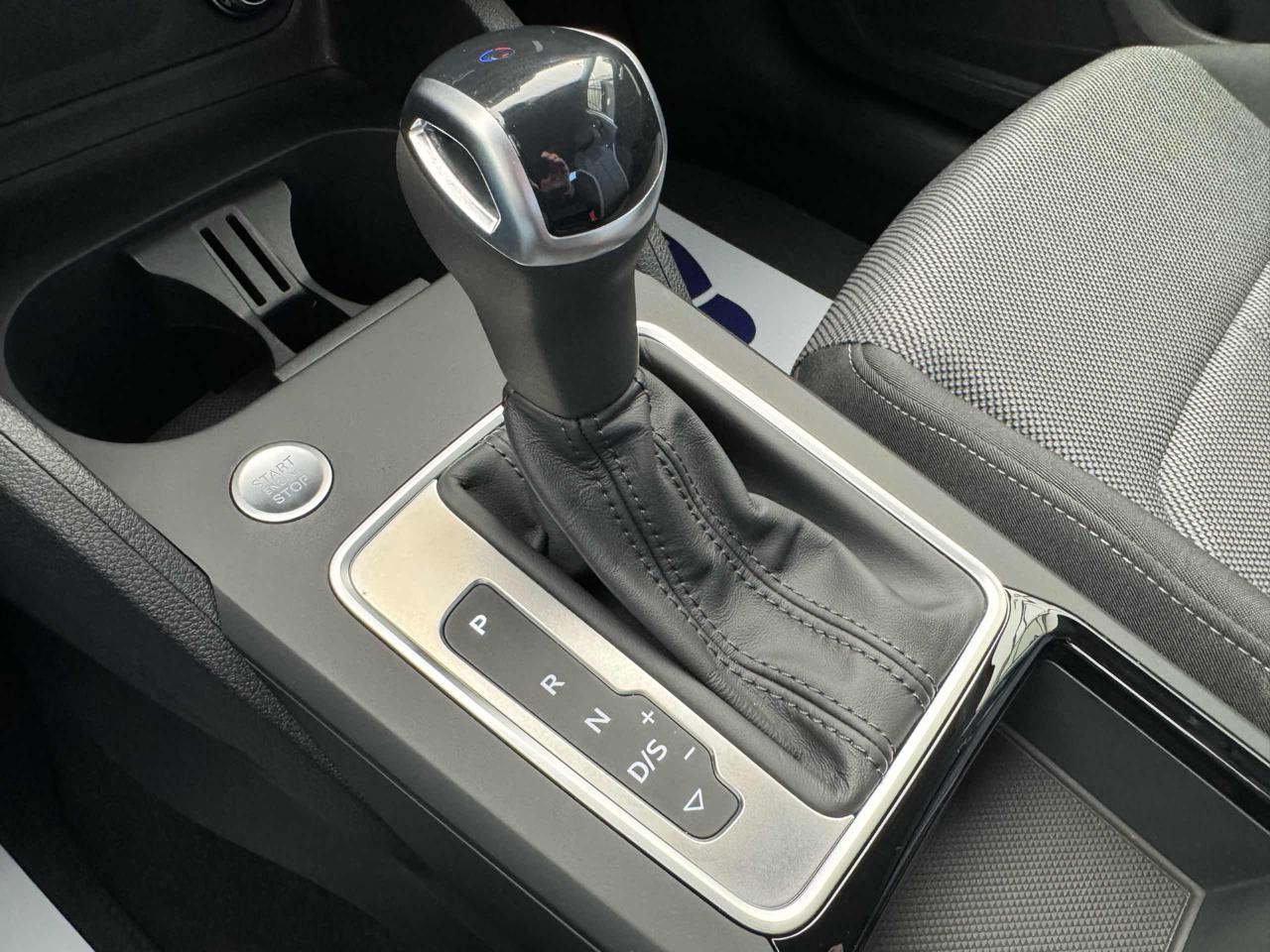 AUDI Q2 35 TDI S tronic Business Advanced - 8