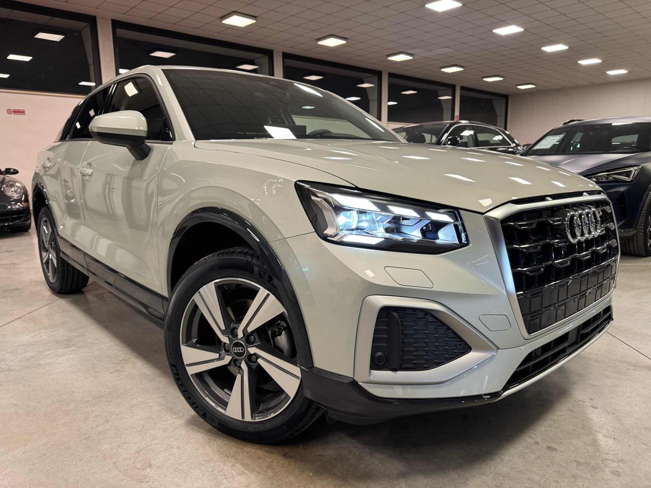 AUDI Q2 35 TDI S tronic Business Advanced - 3