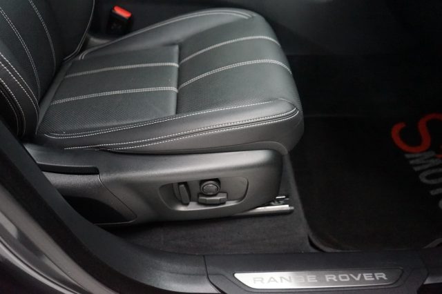 LAND ROVER Range Rover Velar 32