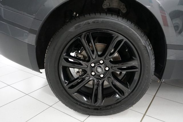 LAND ROVER Range Rover Velar 47
