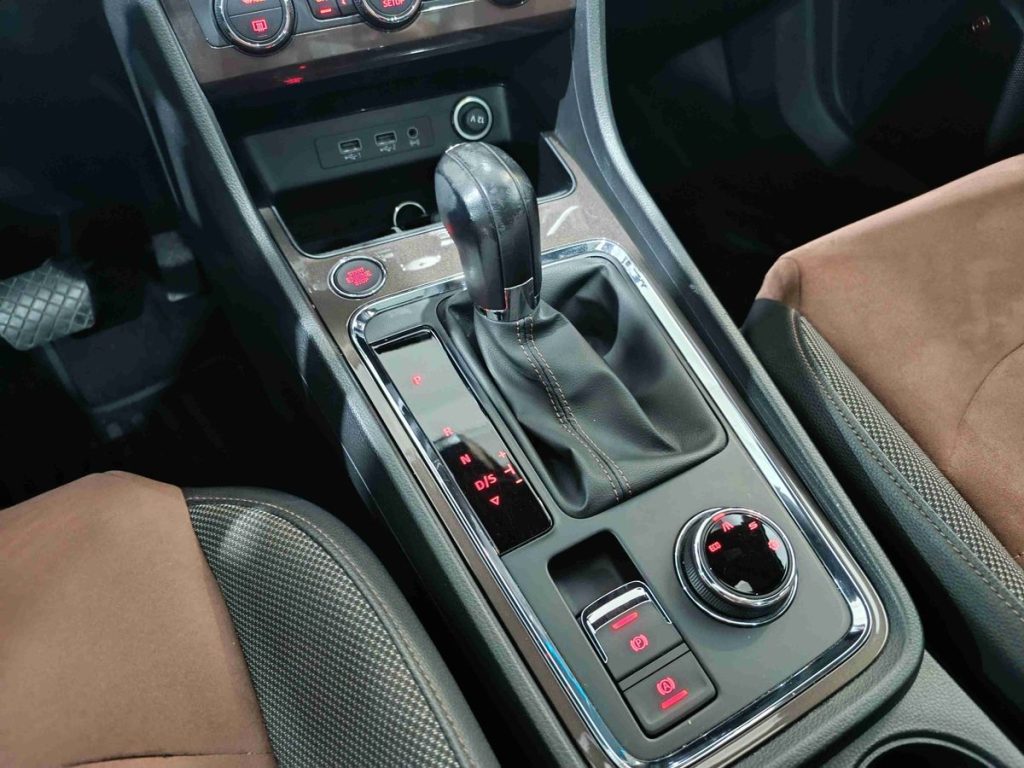 SEAT Ateca 2.0 TDI DSG XCELLENCE - 8