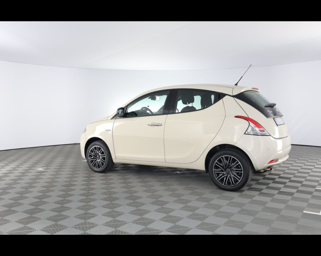LANCIA Ypsilon 1.2 Gold s&s 69cv my19 - 11