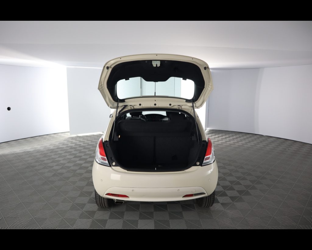 LANCIA Ypsilon 1.2 Gold s&s 69cv my19 - 19