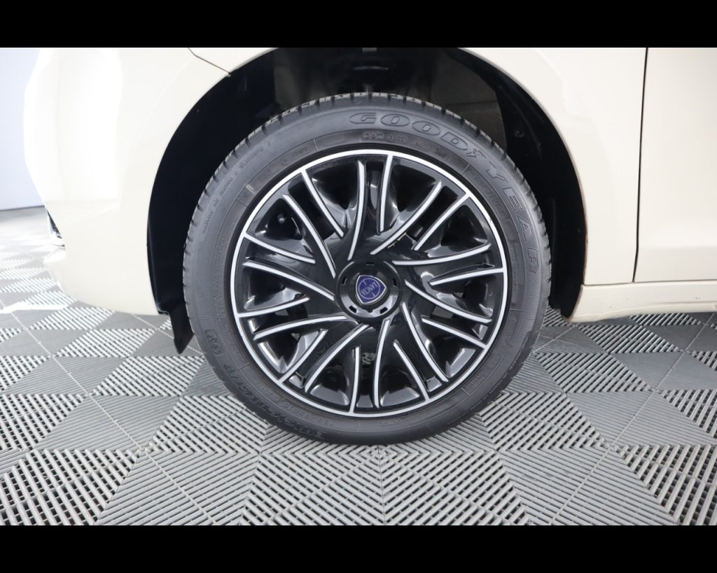 LANCIA Ypsilon 1.2 Gold s&s 69cv my19 - 20