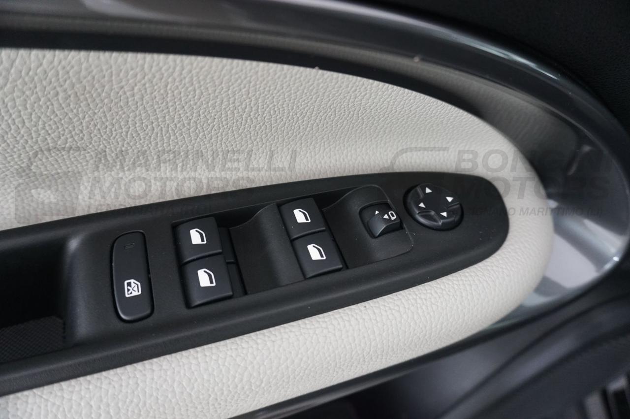 FIAT 600 HYBRID DCT MEHV LA PRIMA - 19