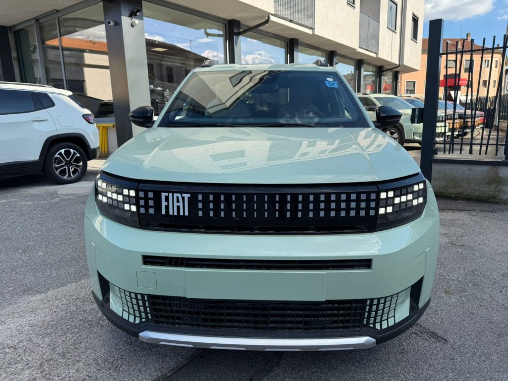 FIAT Grande Panda 1.2 Hybrid S&S La Prima - 14