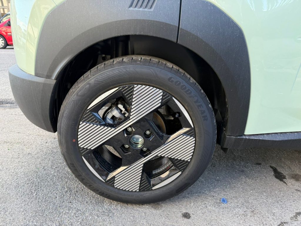 FIAT Grande Panda 1.2 Hybrid S&S La Prima - 7