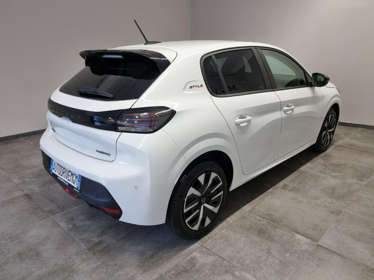 PEUGEOT 208 Hybrid 110 e-DCS6 Style - 39