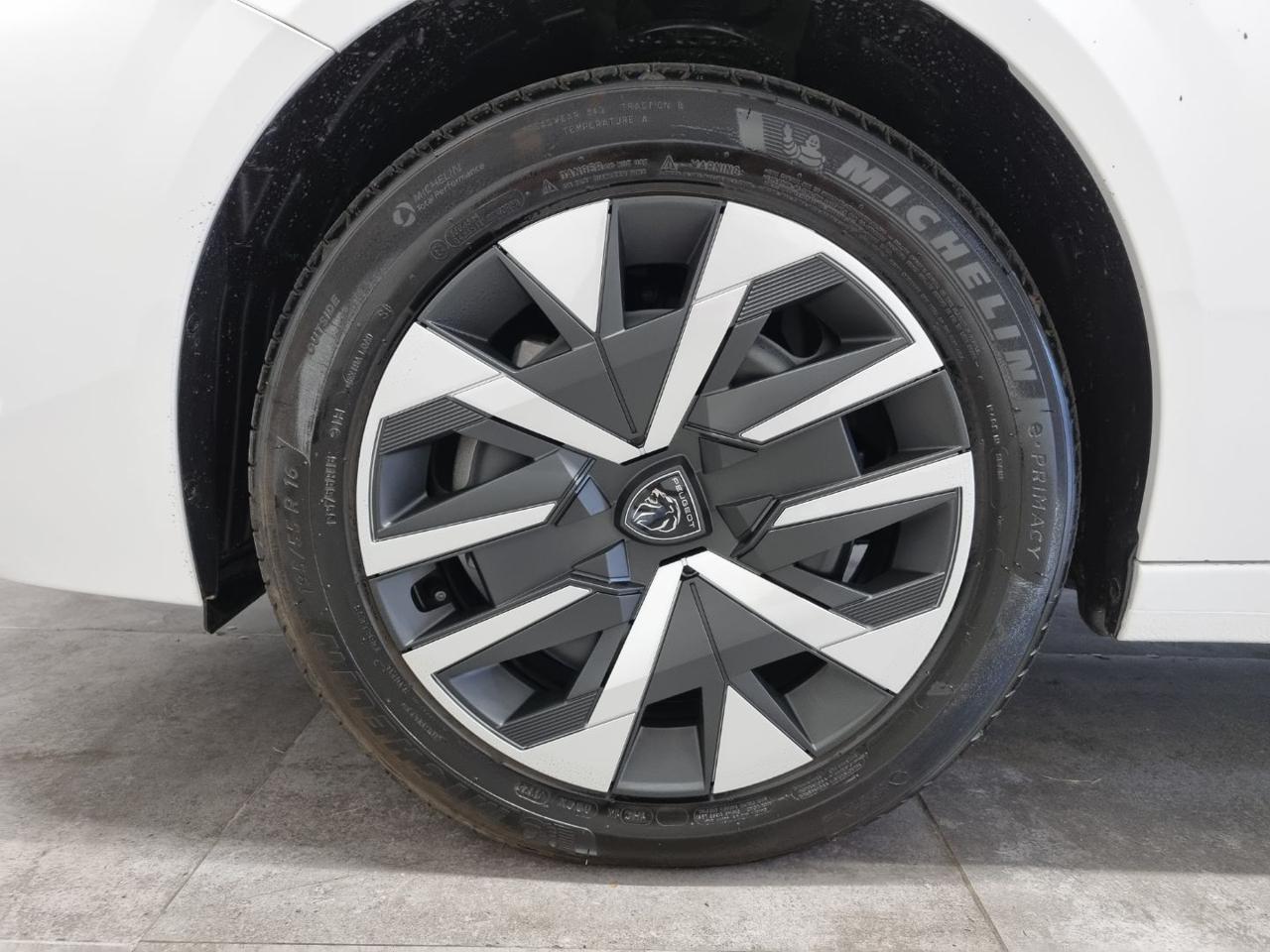 PEUGEOT 208 Hybrid 110 e-DCS6 Style - 15