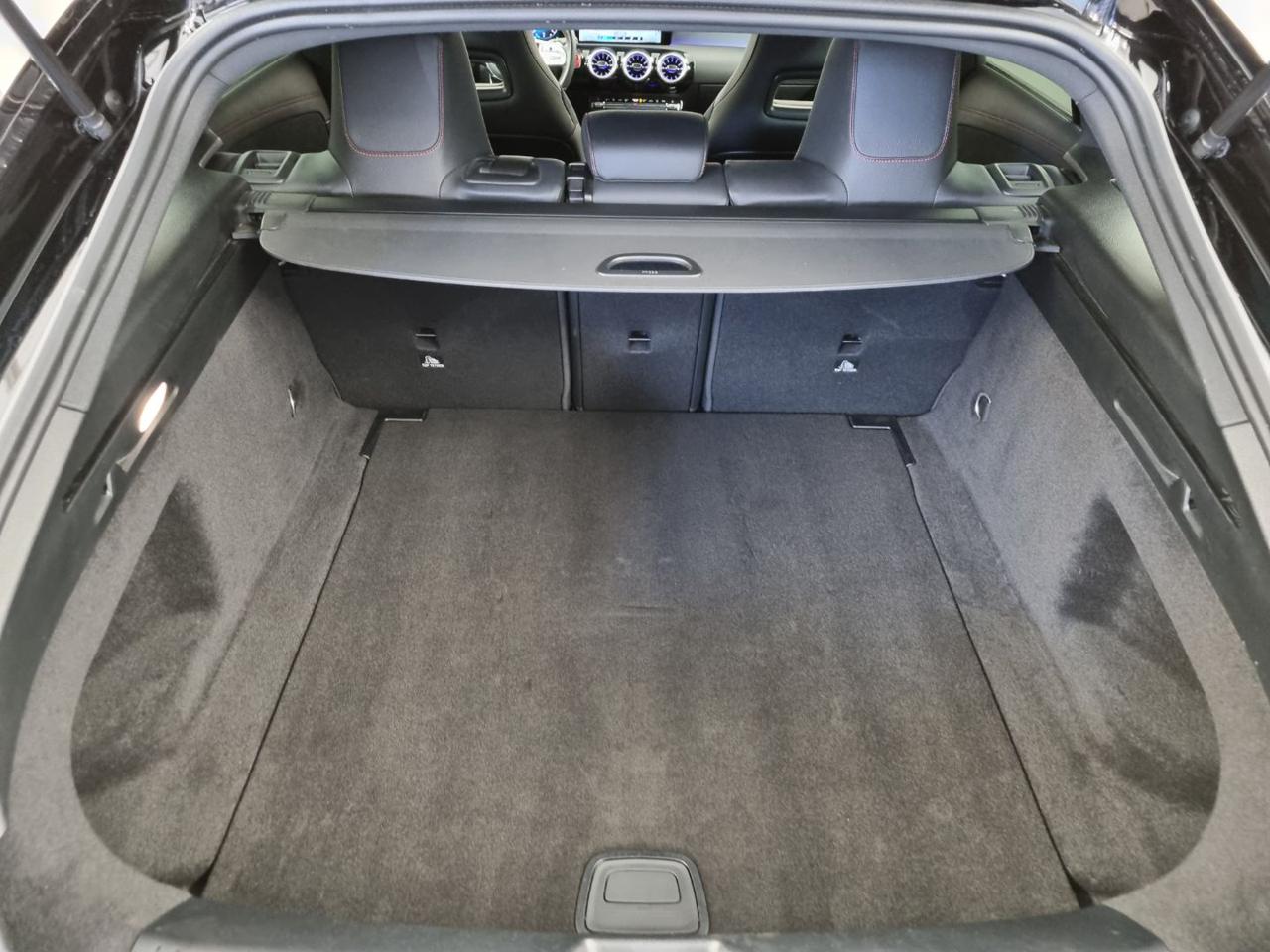 MERCEDES-BENZ CLA 200 d Automatic 4Matic Shooting Brake Premium - 12