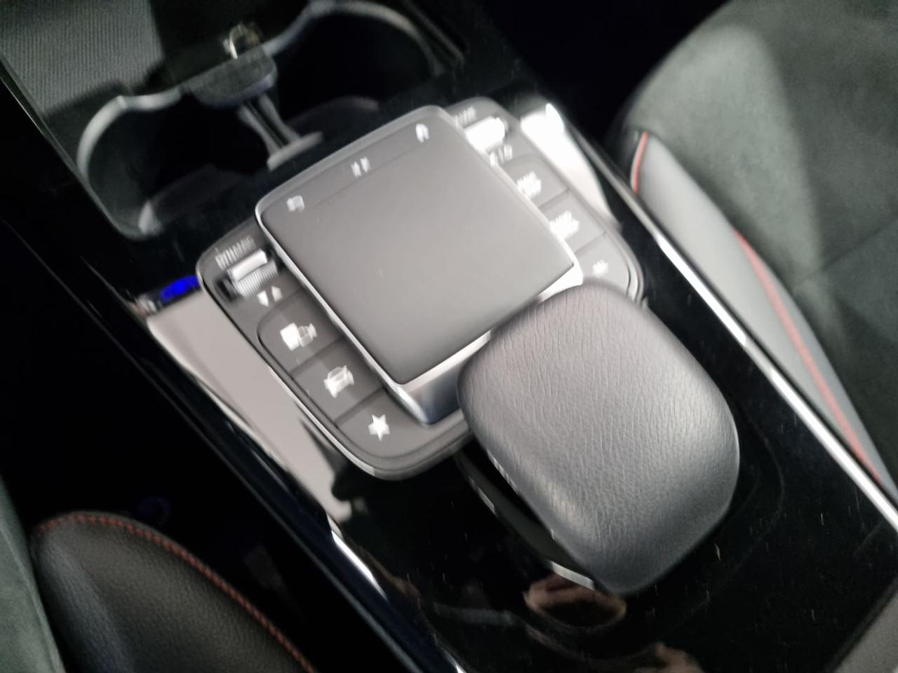 MERCEDES-BENZ CLA 200 d Automatic 4Matic Shooting Brake Premium - 28