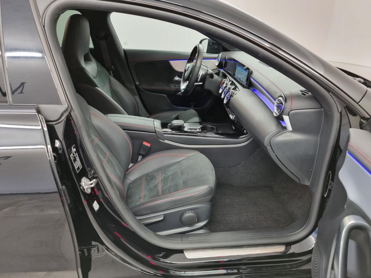 MERCEDES-BENZ CLA 200 d Automatic 4Matic Shooting Brake Premium - 10