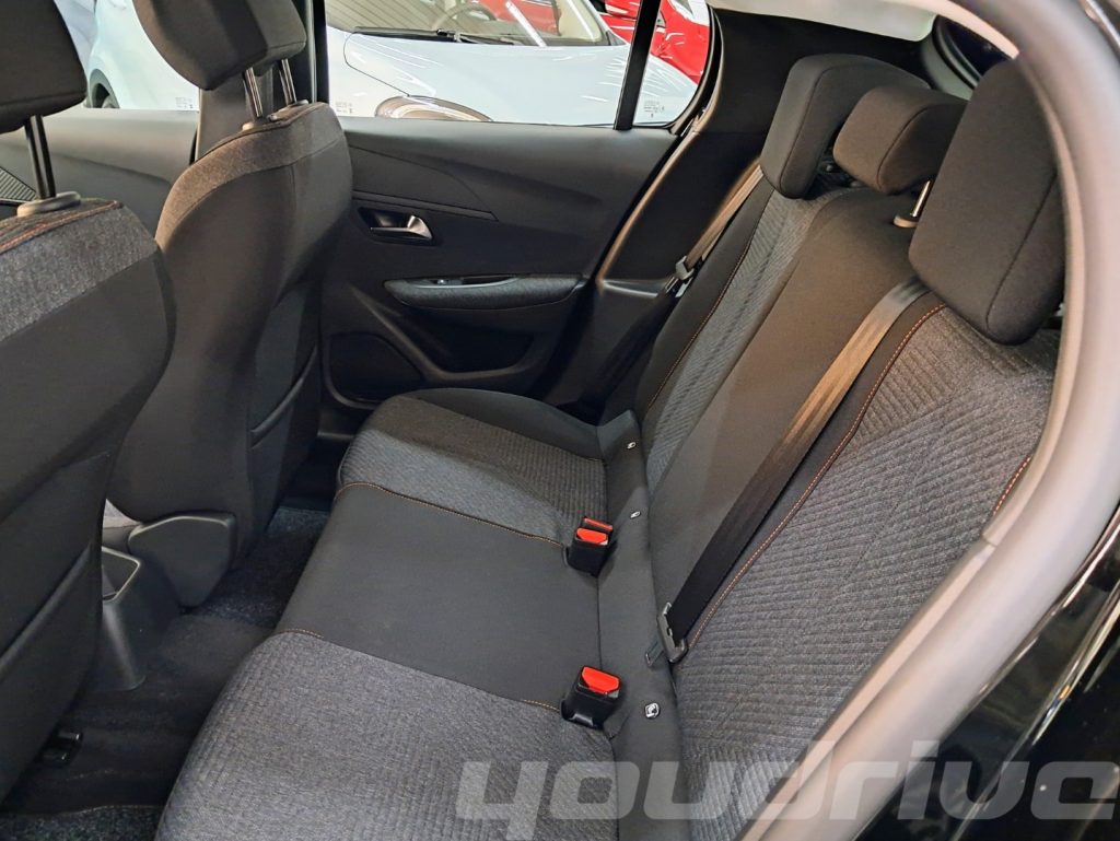 PEUGEOT 208 / Hybrid 110 e-DCS6 Style KM0 - 9