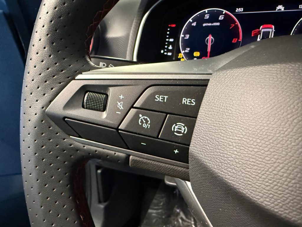 SEAT Arona 1.0 TSI FR LED App Connect DAB+ - 18