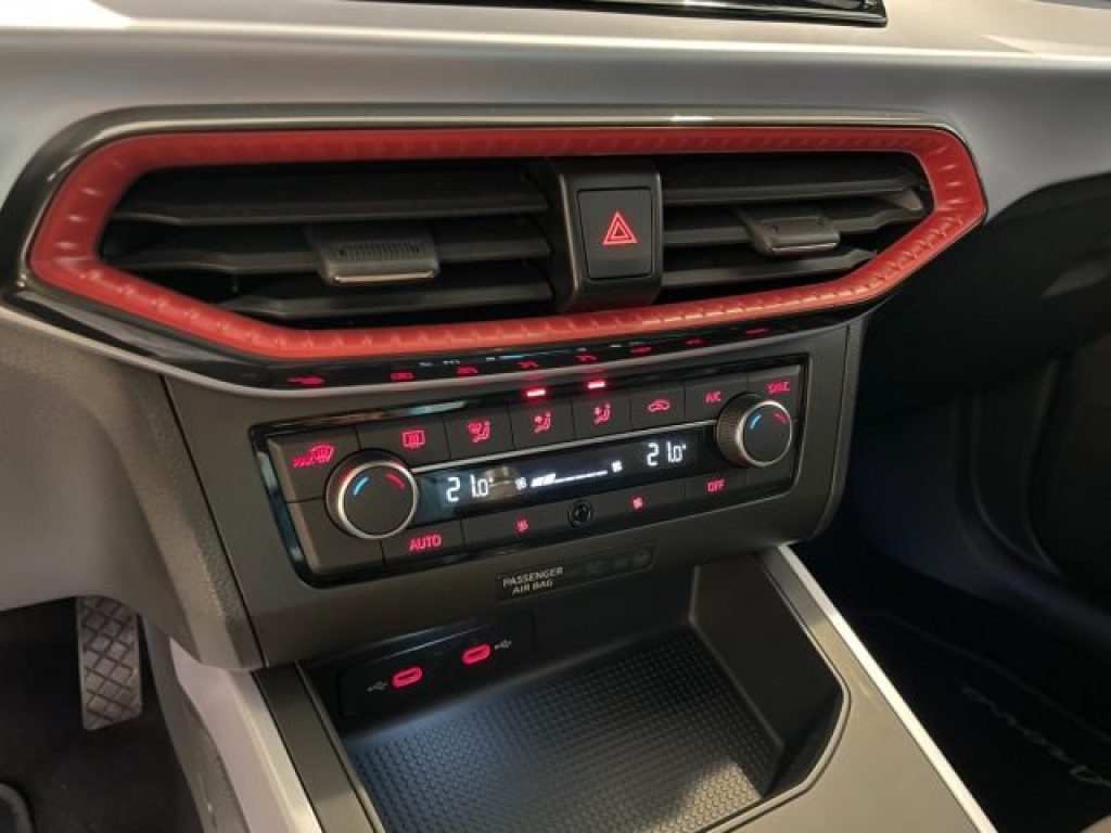 SEAT Arona 1.0 TSI FR LED App Connect DAB+ - 13