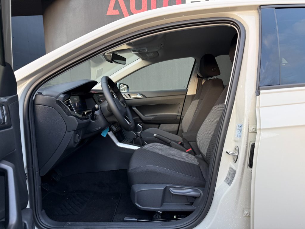 VOLKSWAGEN Polo 1.0 TSI Edition Plus DAB+ Camera App Connect - 4